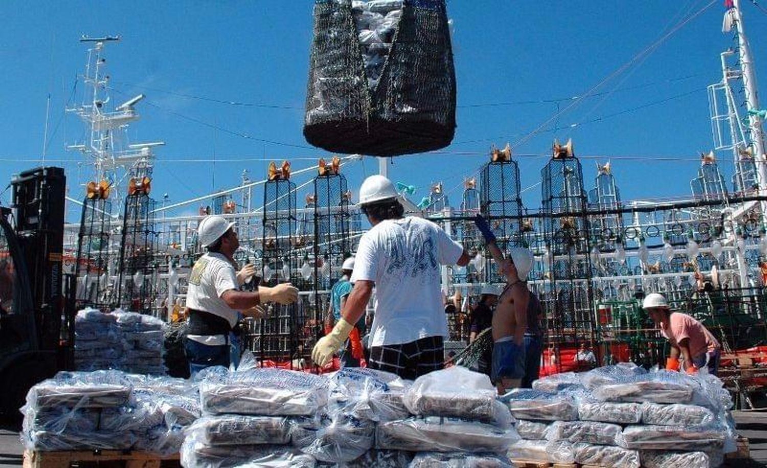 Mantienen promociones a buques poteros para generar trabajo en el Puerto