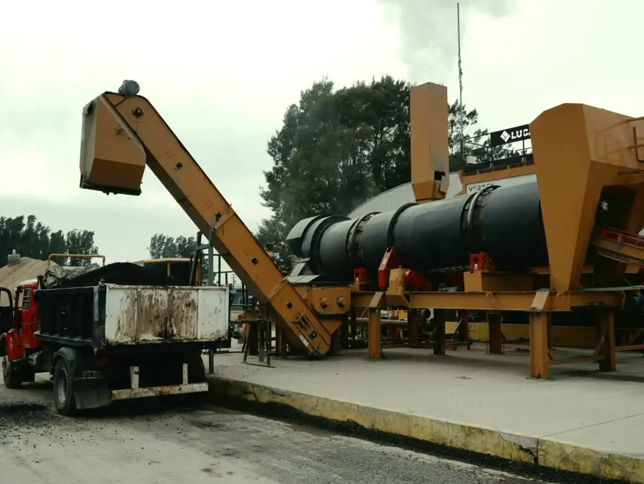 Con esta producción se reducirán en un 30% los costos logísticos, eliminando el traslado del insumo desde distancias superiores a los 400 kilómetros.