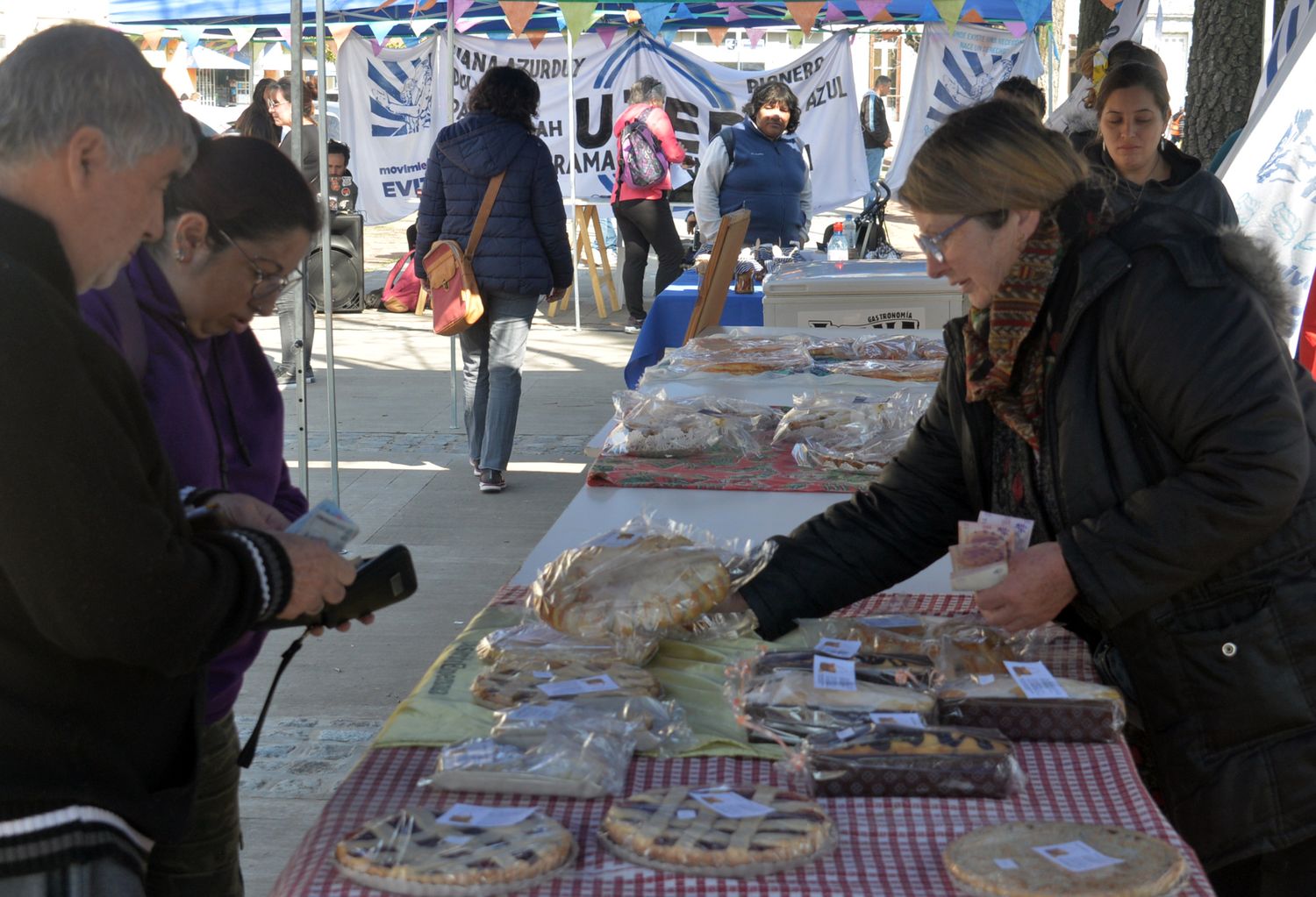 Trabajadores de la economía popular clamaron por la eximición de tasas de bromatología