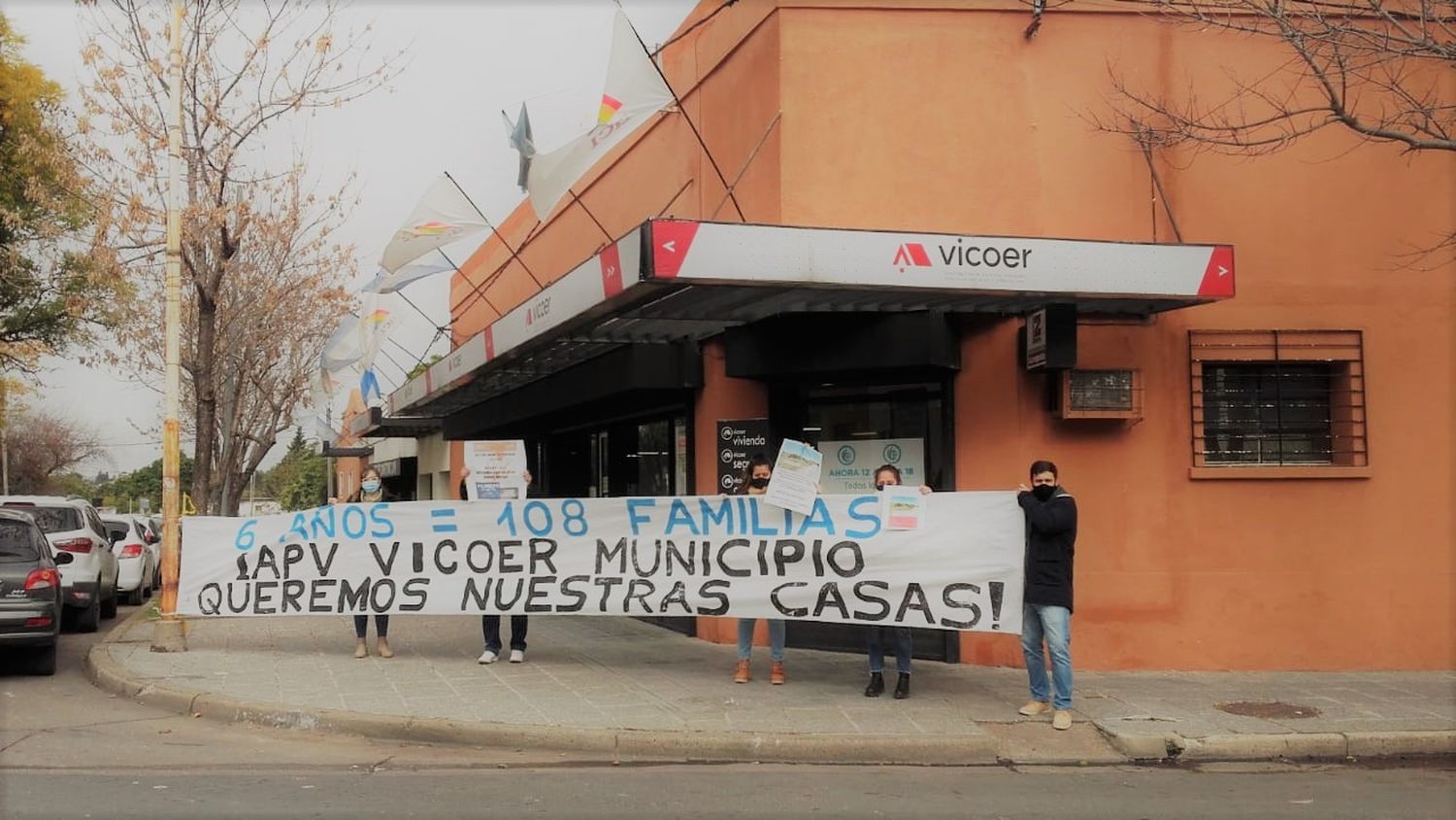 Vecinos de Gualeguaychú llevaron a Paraná su protesta contra el VICOER