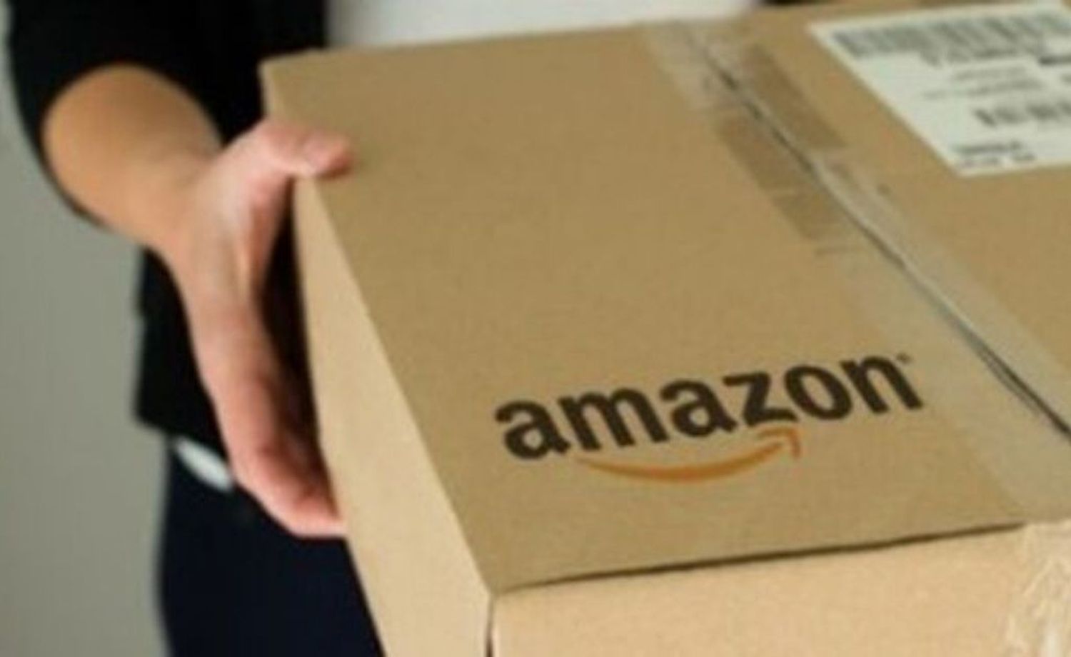 Amazon permite a sus clientes quedarse con los productos que quieren devolver