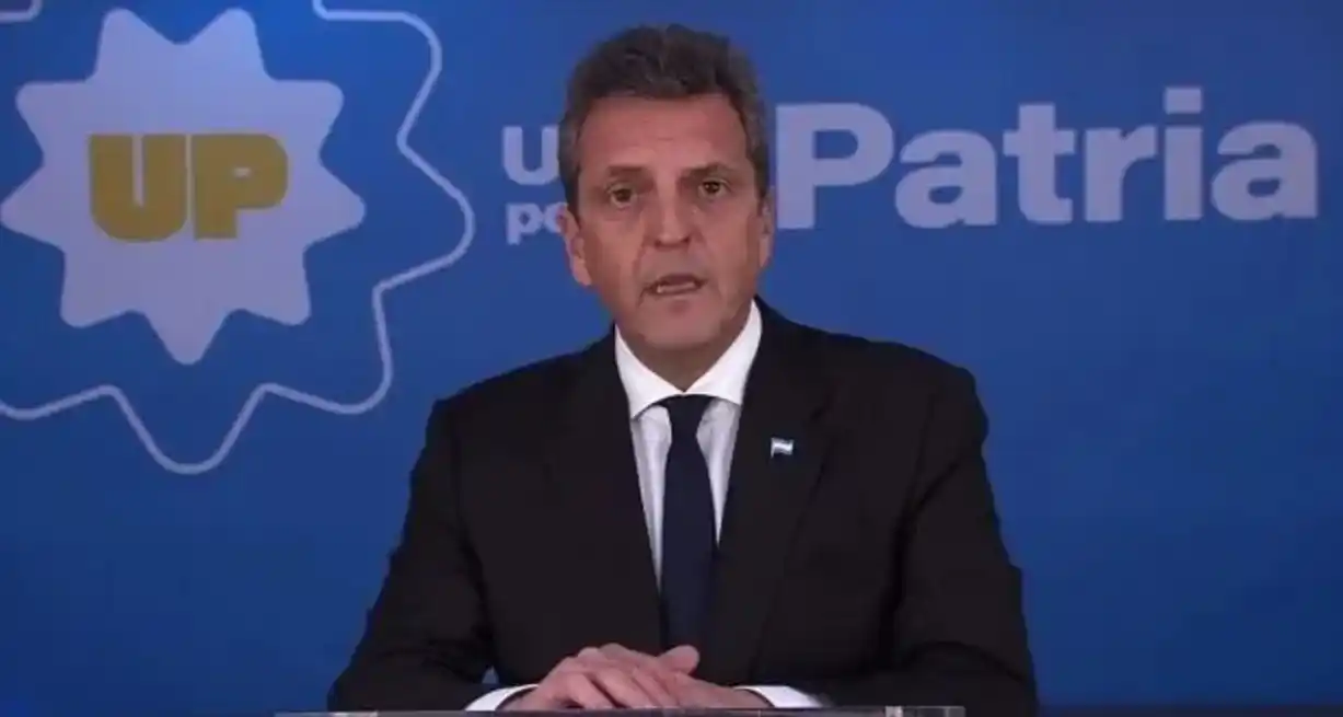 En un video que fue transmitido por su canal de YouTube, Massa destacó que "lo que se discute en el fondo son modelos de país".