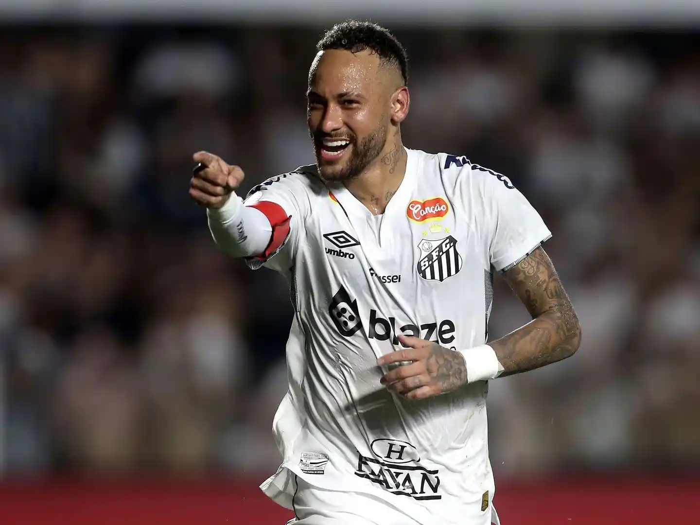Neymar nuevamente en el Santos.