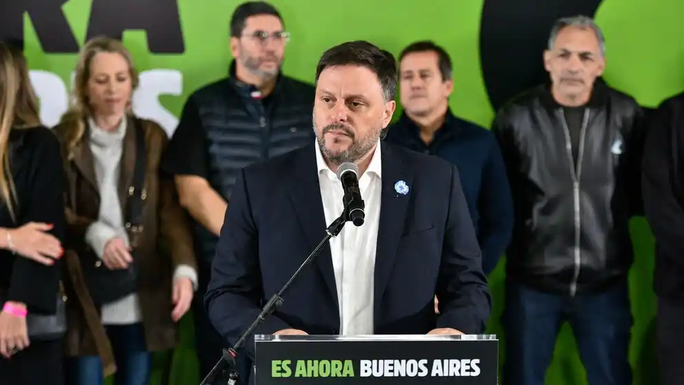 Leandro Santoro dijo que “el PRO dejó de representar a los porteños” y habló de “una nueva realidad” en CABA