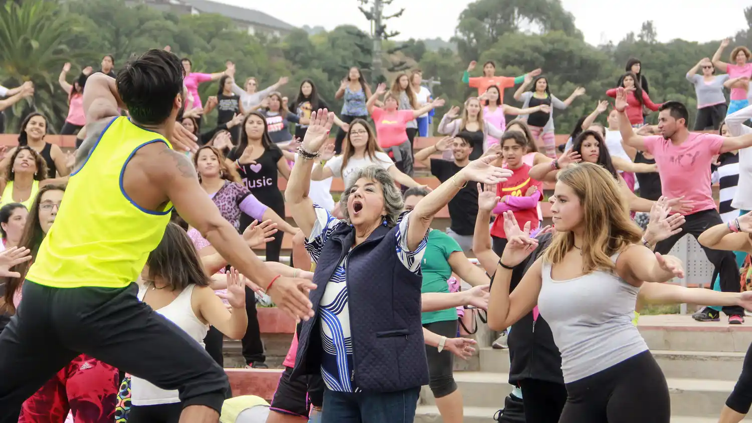 Zumbathon solidario para ayudar a una joven madre a quien se le detectó un tumor en la cabeza