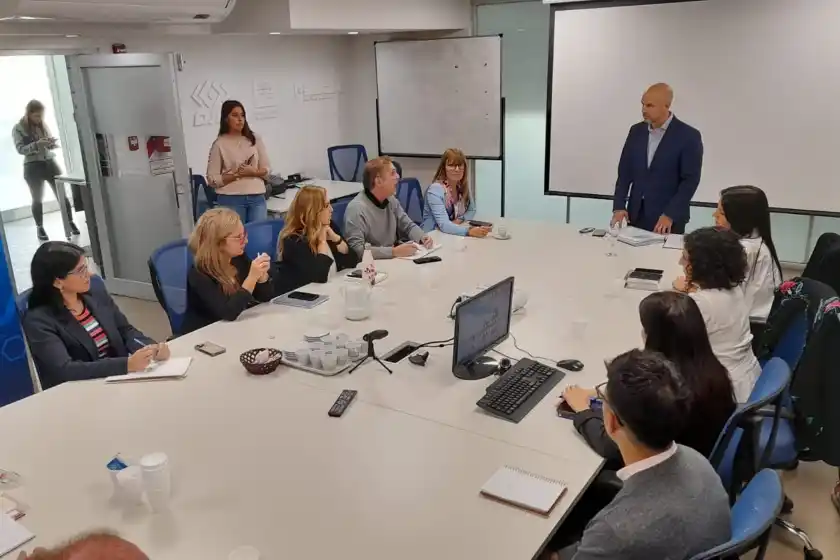 Brilloni se reunió con concejales en Sede de Gobierno para detallar el plan de trabajo contra la inseguridad