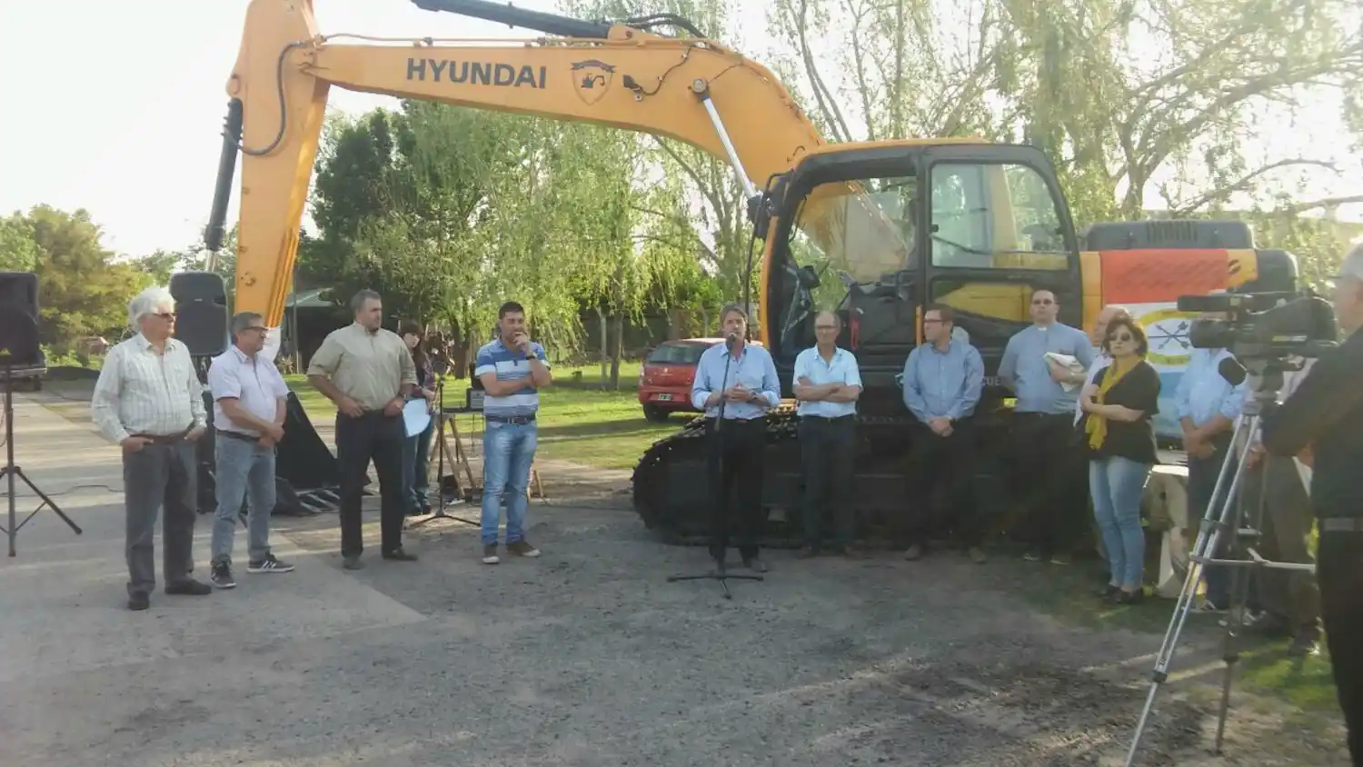 La provincia firmó convenios en La Criolla