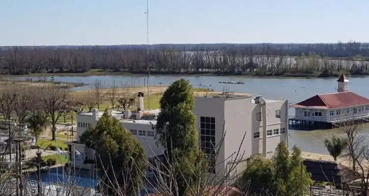 Un menor exhibió un arma en el Náutico y desató la preocupación