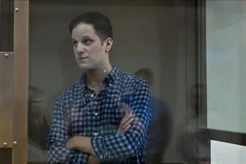 Editores argentinos enviaron una carta pidiendo la liberación del reportero estadounidense Evan Gershkovich