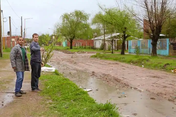 Entubarán la calle Juan B. Justo para evitar las continuas anegaciones