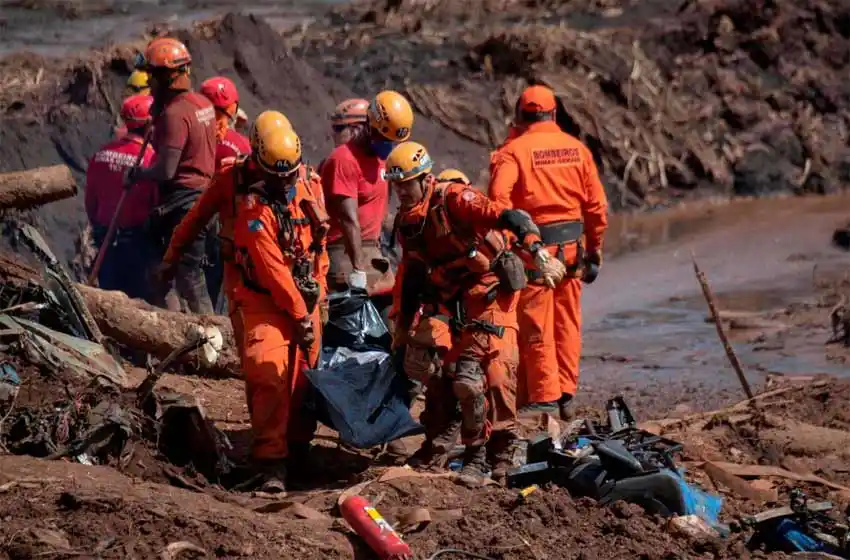 Asciende a 134 el número de víctimas fatales por la tragedia minera en Brasil