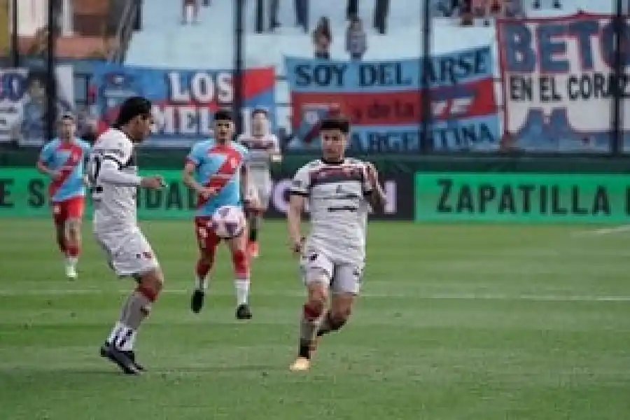 Cerró la LPF con Colón esta en zona de descenso