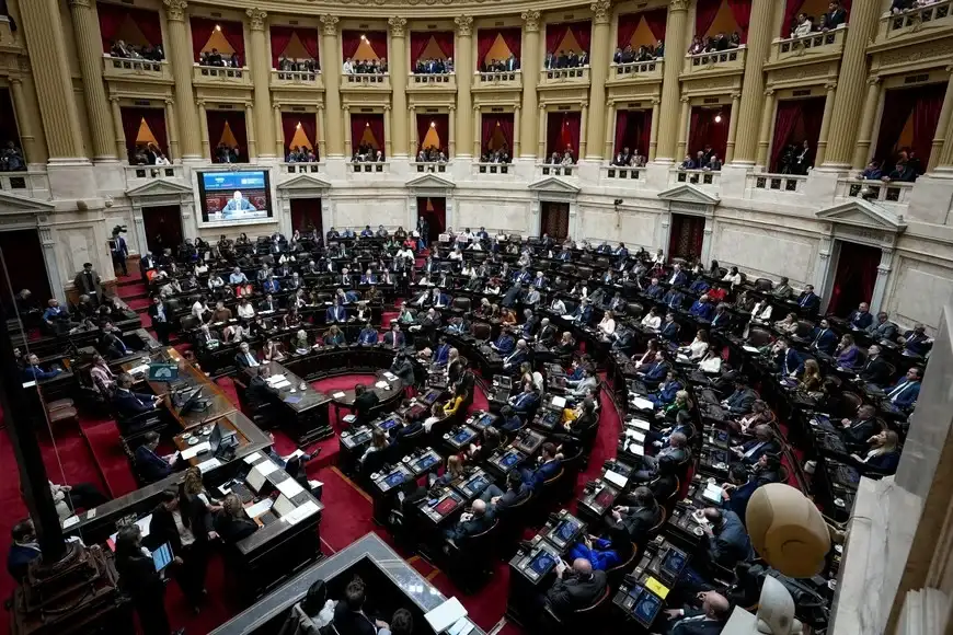 El paso del jefe de Gabinete por el Congreso dejó respuestas incómodas para las cuentas de las provincias