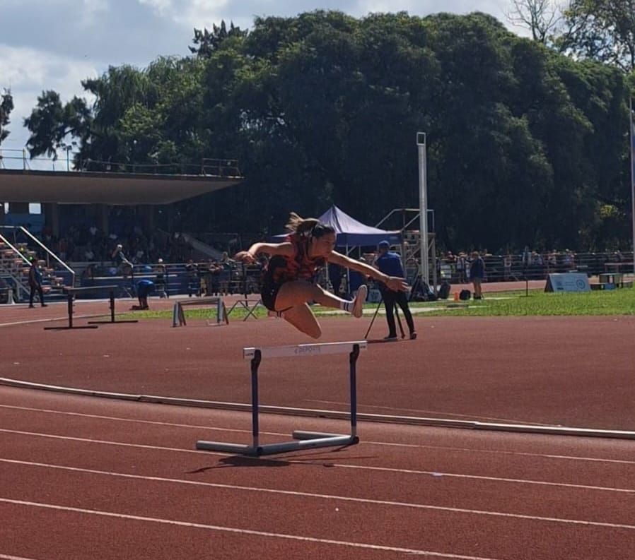 Candela Basaldua rompió su propio record en el campeonato Metropolitano.