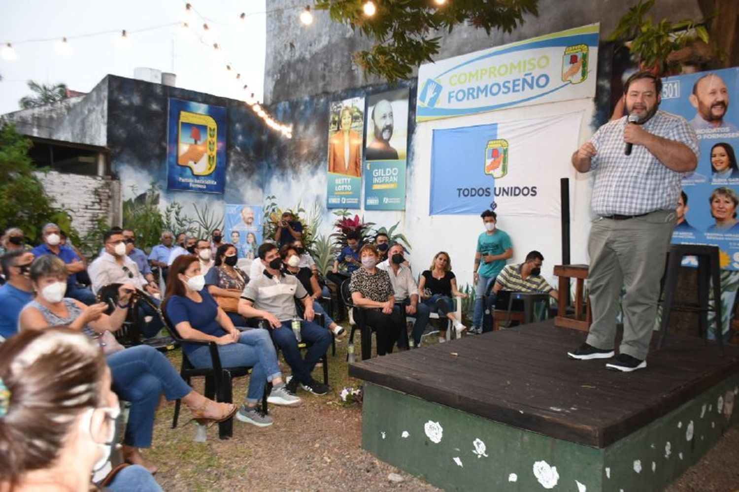 Presentación de Precandidatos en el Patio Cultural Peronista