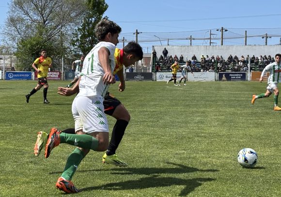 Agónica victoria de Kimberley para seguir en la competencia