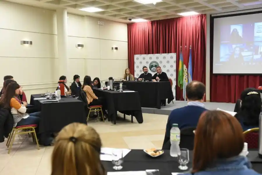 Elegí Digital Violeta: “Generar mayor igualdad y disminuir brechas de género”
