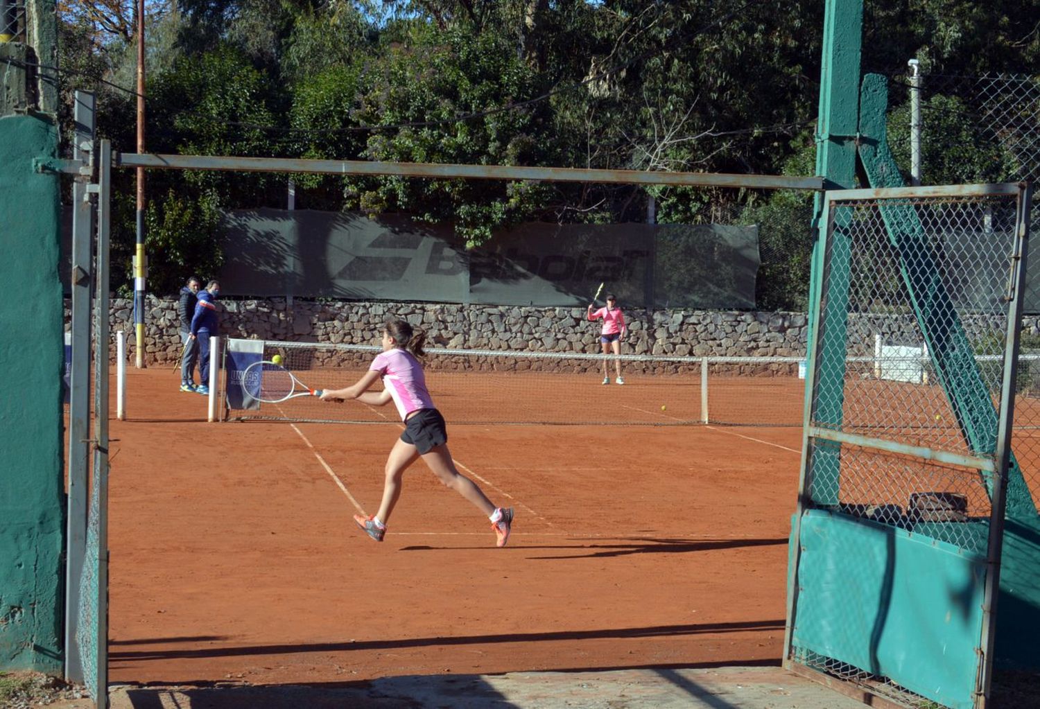 Volvió la actividad deportiva al aire libre y se emitió el protocolo para mantener los cuidados