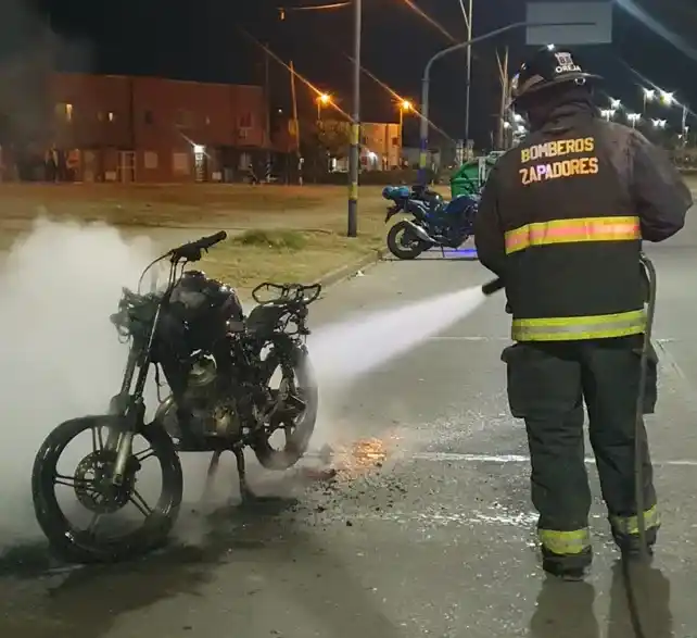moto quemada