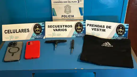 Dos menores huyeron en moto y fueron detenidos tras una persecución policial