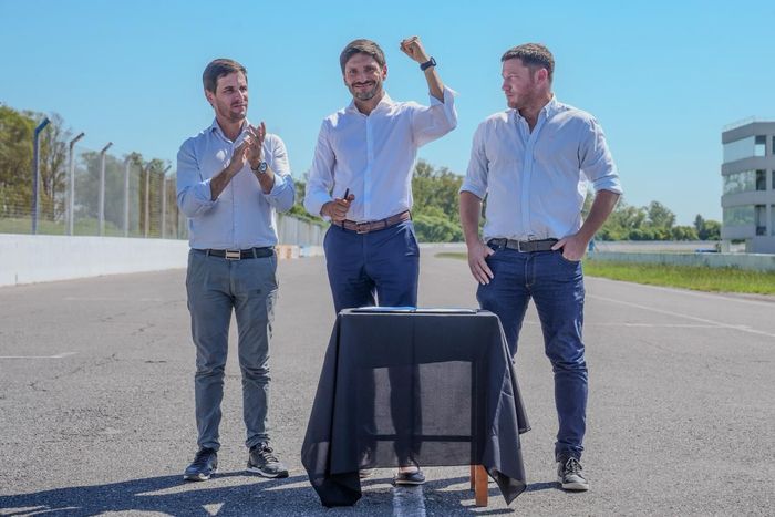 Pullaro presentó la modernización del Autódromo Ciudad de Rafaela y anunció el regreso del TC a la región” - 4