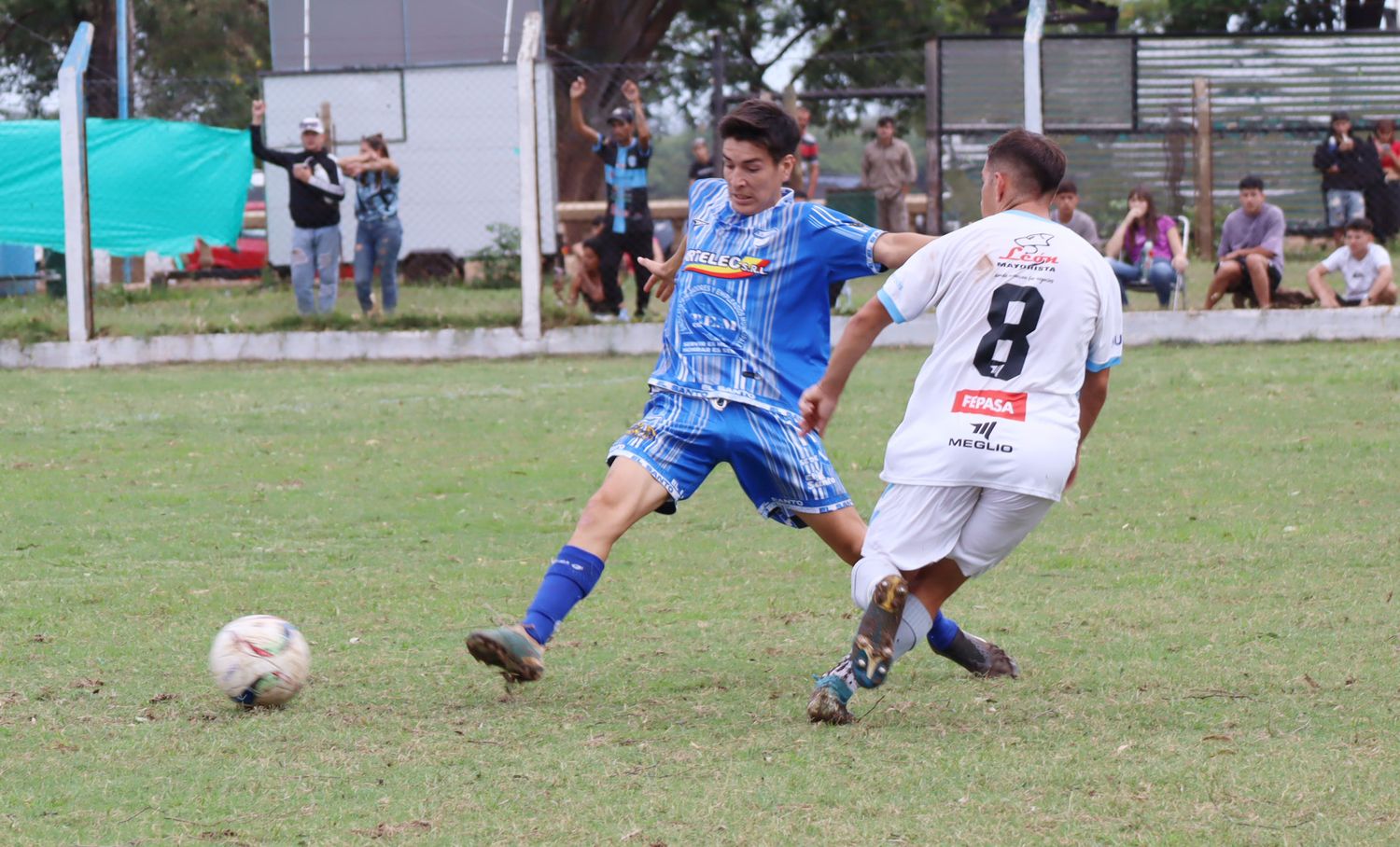 Santa María fue más que Gimnasia y logró el primer paso en los 16avos.