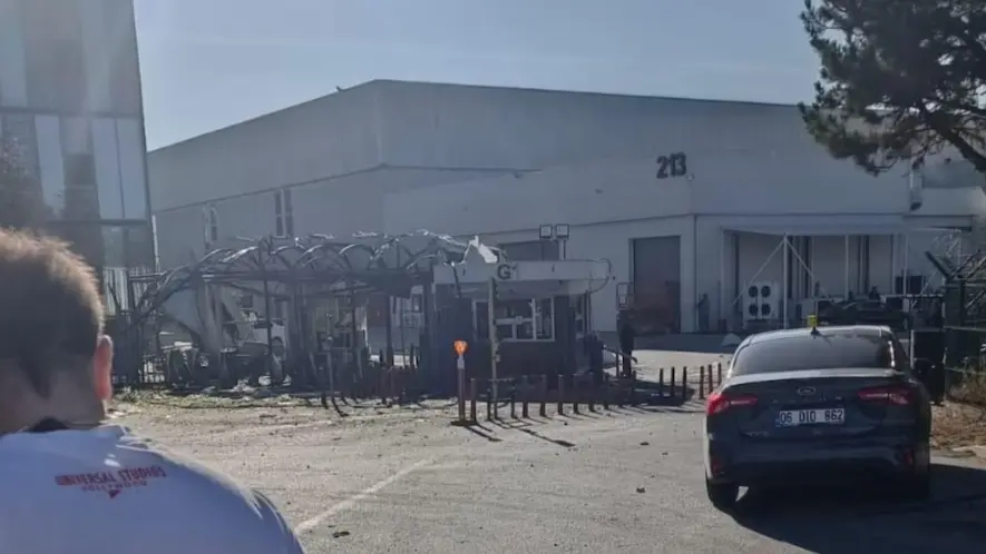 Un atentado terrorista golpeó la sede de las industrias aeroespaciales de Turquía: el gobierno dijo que hay “muertos y heridos”