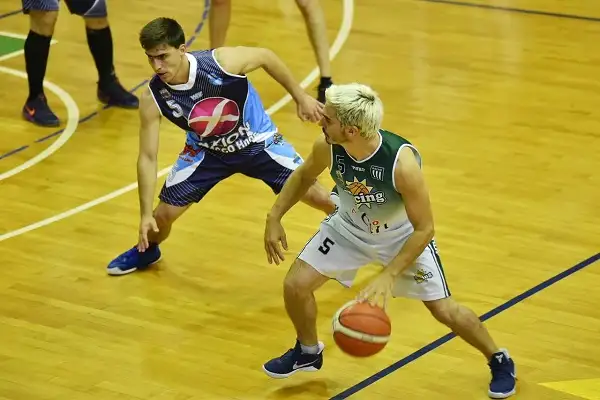 Racing se juega a todo o nada el pasaje a la final en San Salvador