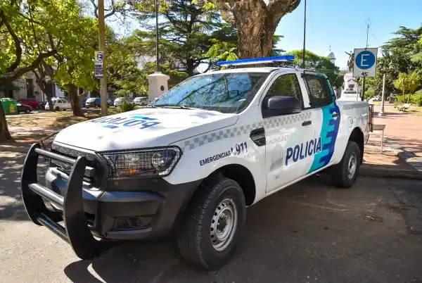 Patrulleros y refuerzos policiales durante la temporada de verano en Chascomús