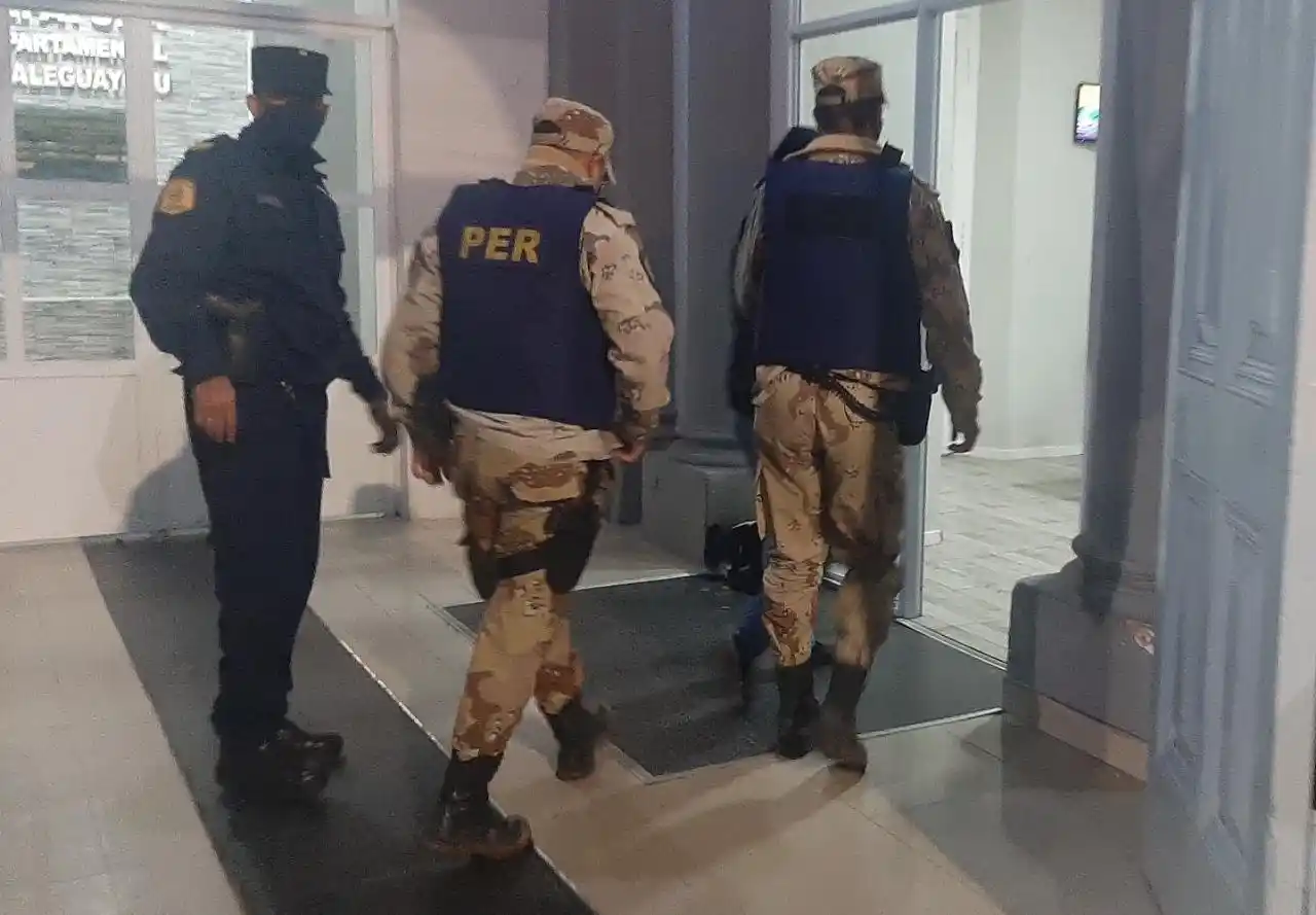 Realizaron siete allanamientos por un hecho de abigeato: Hay un detenido