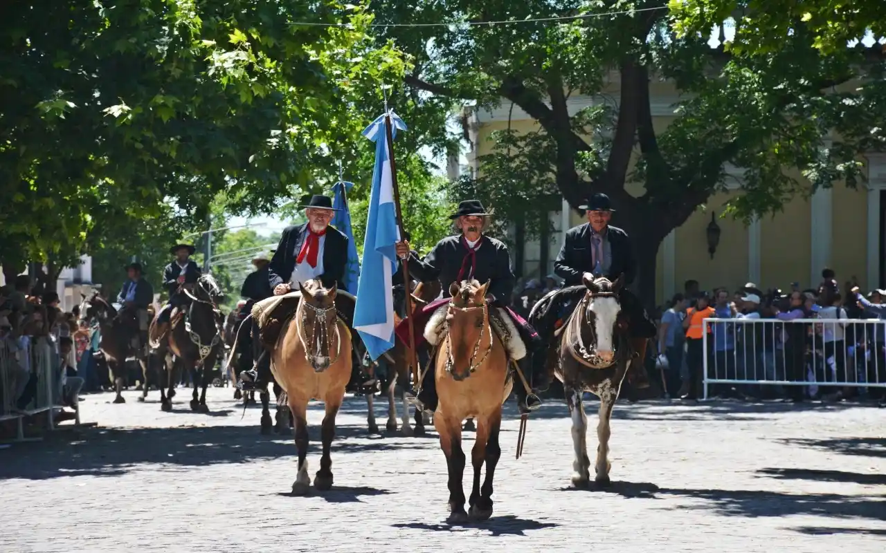 desfile San antonio de areco