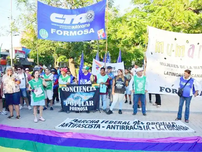 Formosa se sumó a la Marcha Federal 
del Orgullo Antifascista y Antirracista