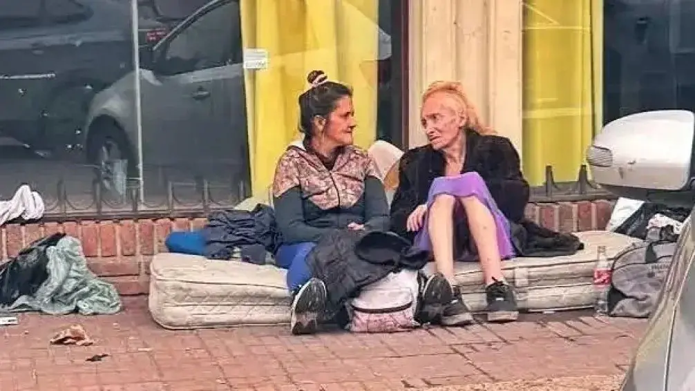 Se encontraba "desorientada en tiempo y espacio".