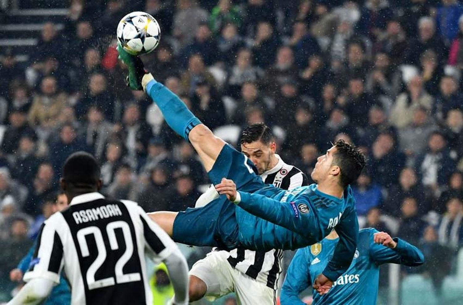 Real Madrid aplastó a Juventus y acaricia las semis