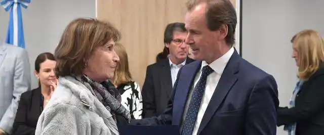 La provincia invierte más de tres millones de pesos para fortalecer las bibliotecas populares 