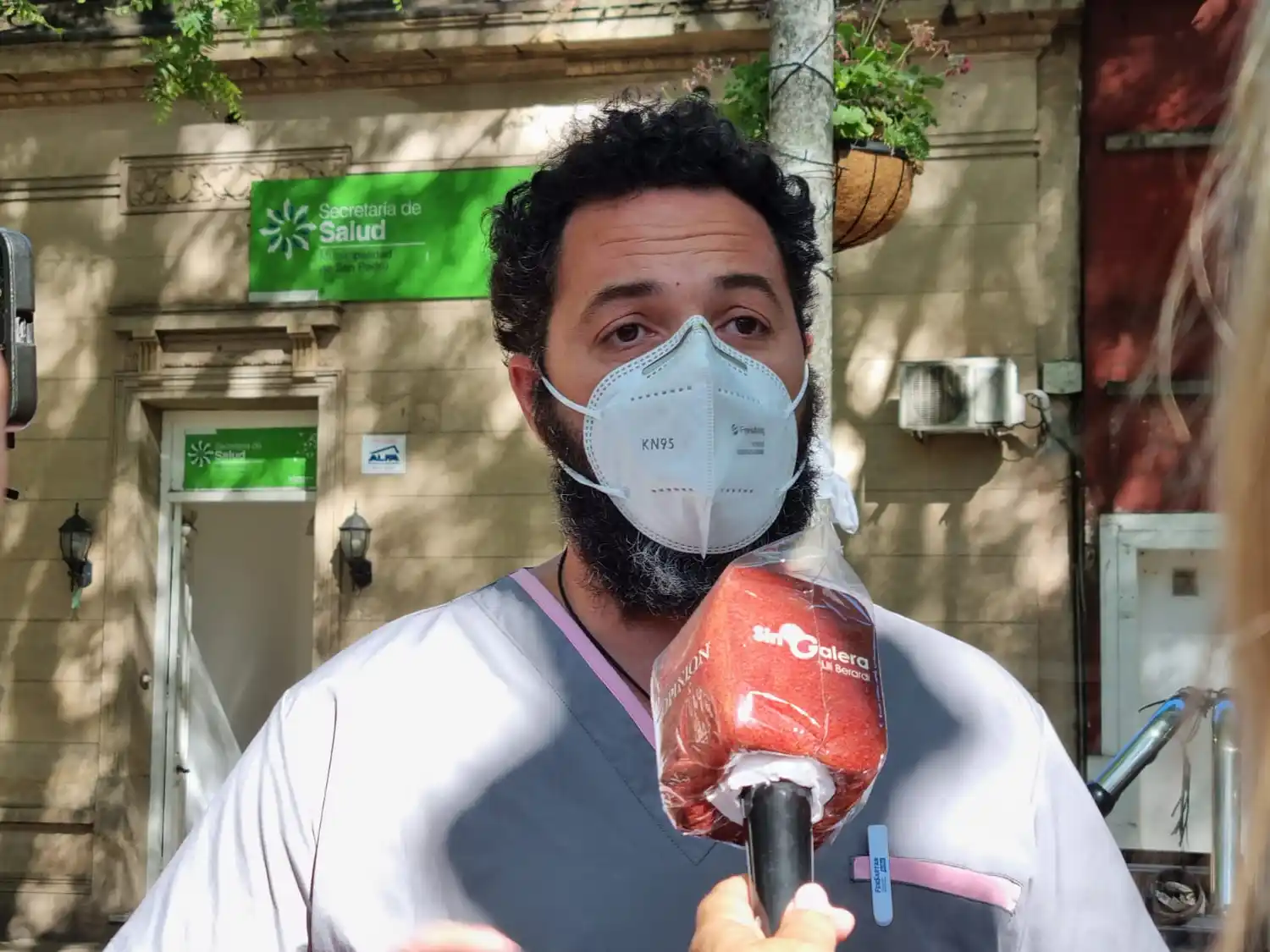 Coronavirus: Pichioni está aislado por positivo intrafamiliar, aunque él dio negativo