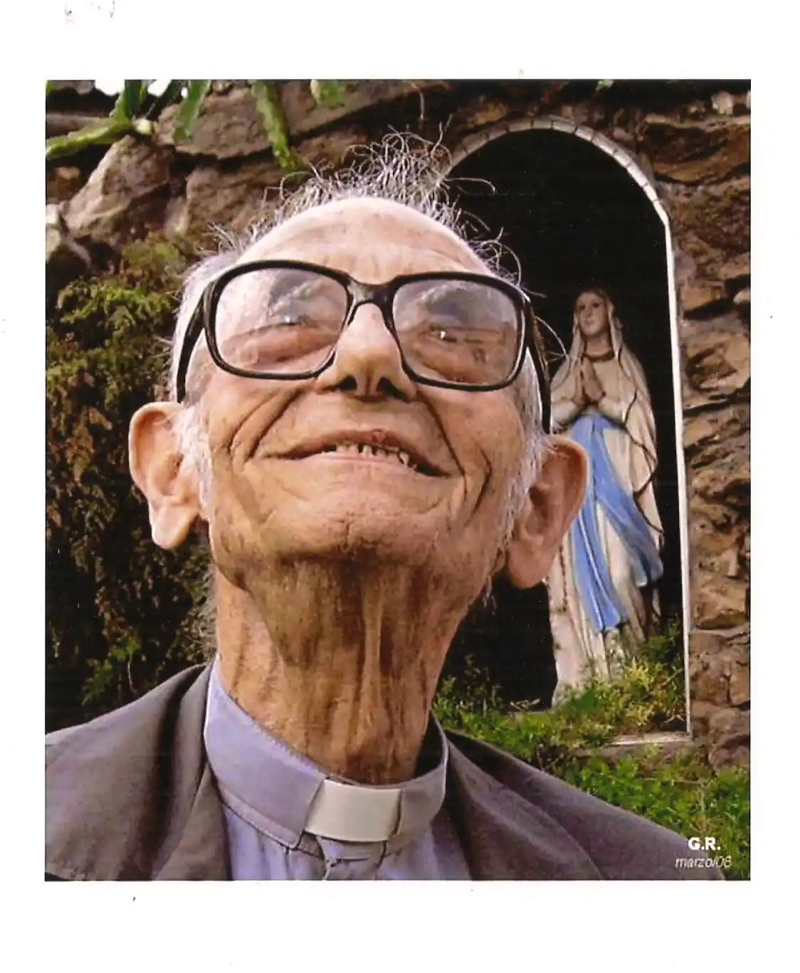 La Asociación Amigos del Cura Gaucho niega que haya cedido la estatua del Padre Jeannot