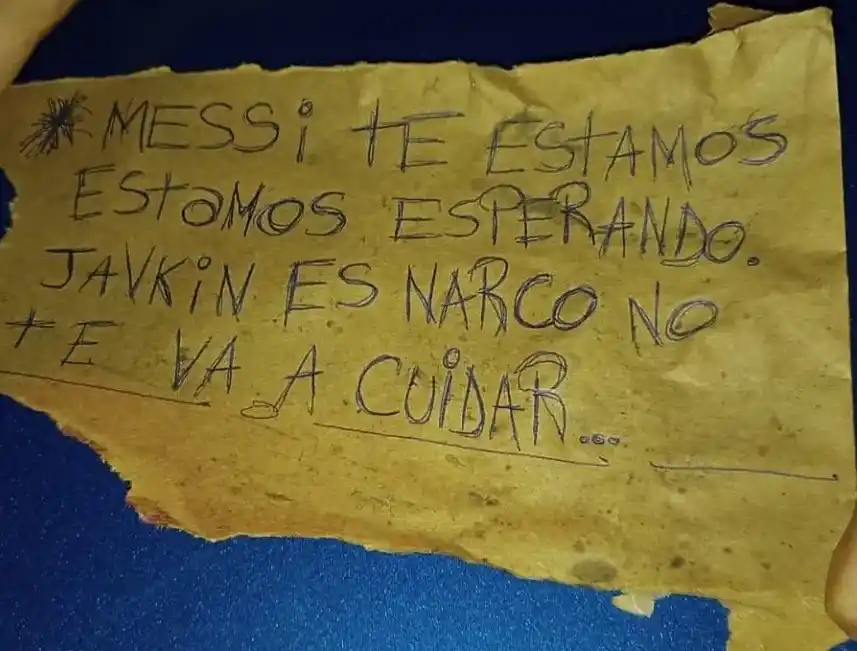 Balearon un supermercado de la familia Roccuzzo y le dejaron un mensaje a Messi