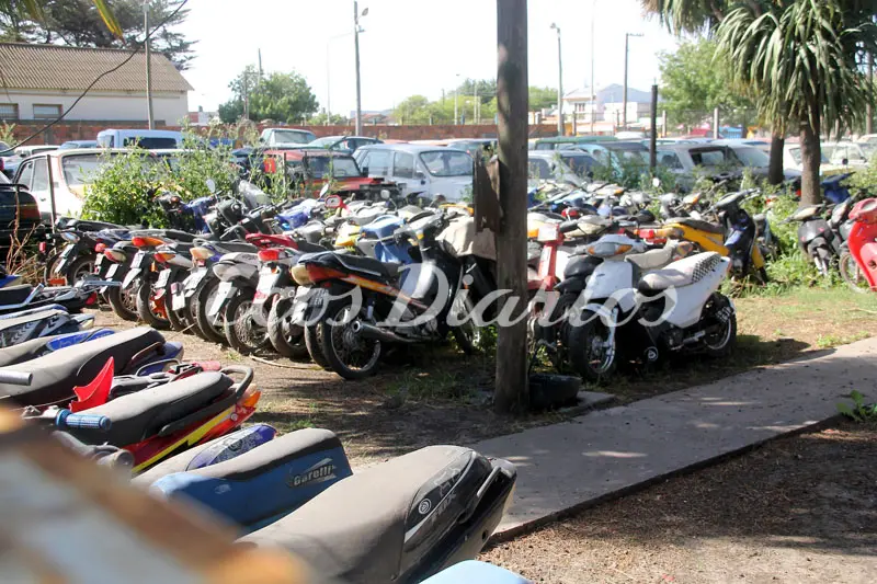 Tras un choque, le secuestraron la moto y después se la desmantelaron