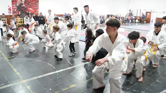 Las artes marciales tuvieron una parada atrayente en Cerro Leones