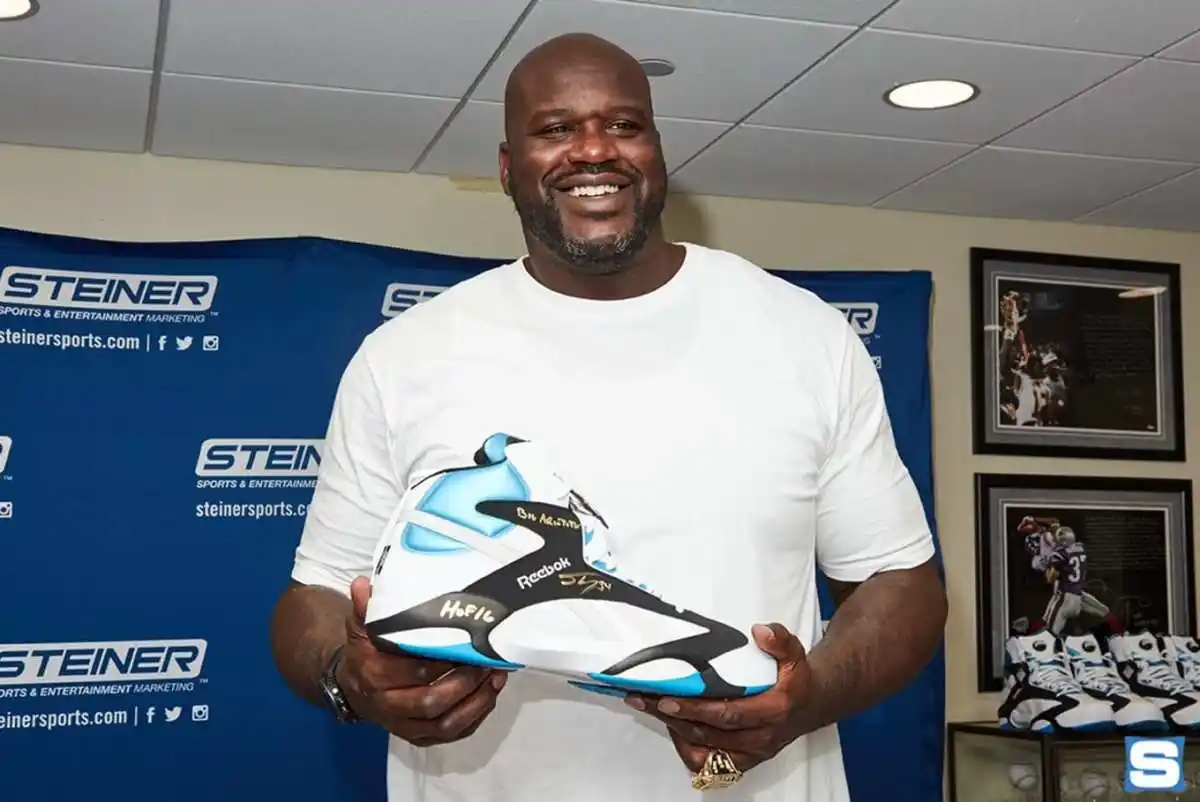 Shaquille O'Neal: ¿jugada maestra o error al dejar Reebok por Walmart?
