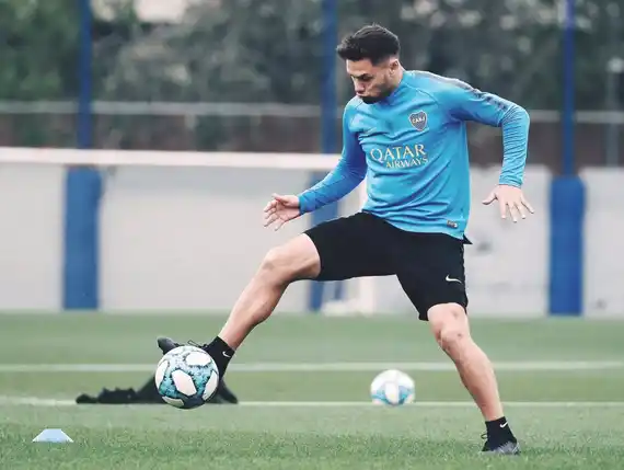 Zárate: "No pensaba irme, quiero triunfar en Boca"