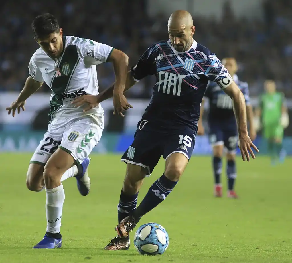 Racing sumó un punto con sabor a muy poco