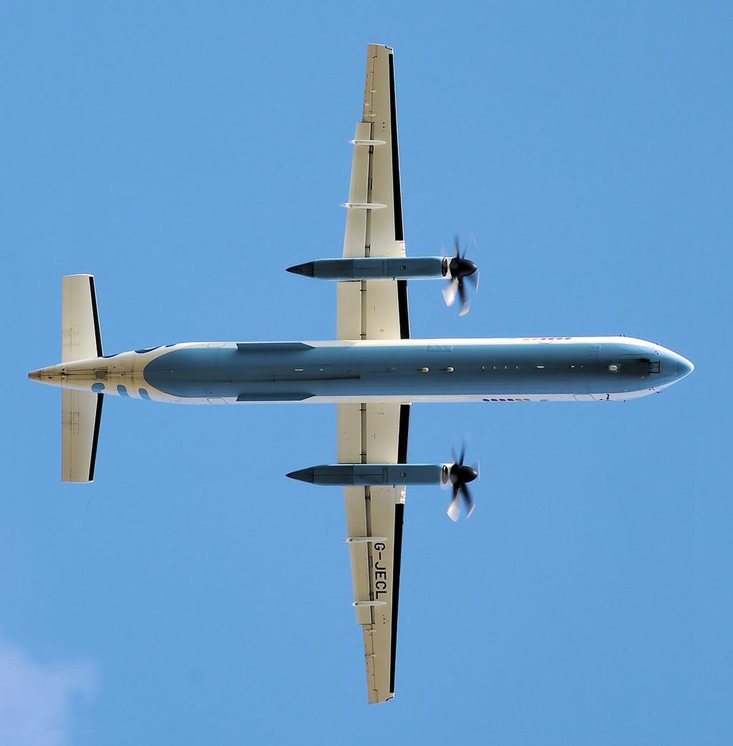 Ecuatoriana Airlines comenzaría a volar en julio con aviones DHC Dash 8-400 y Dash 8-200