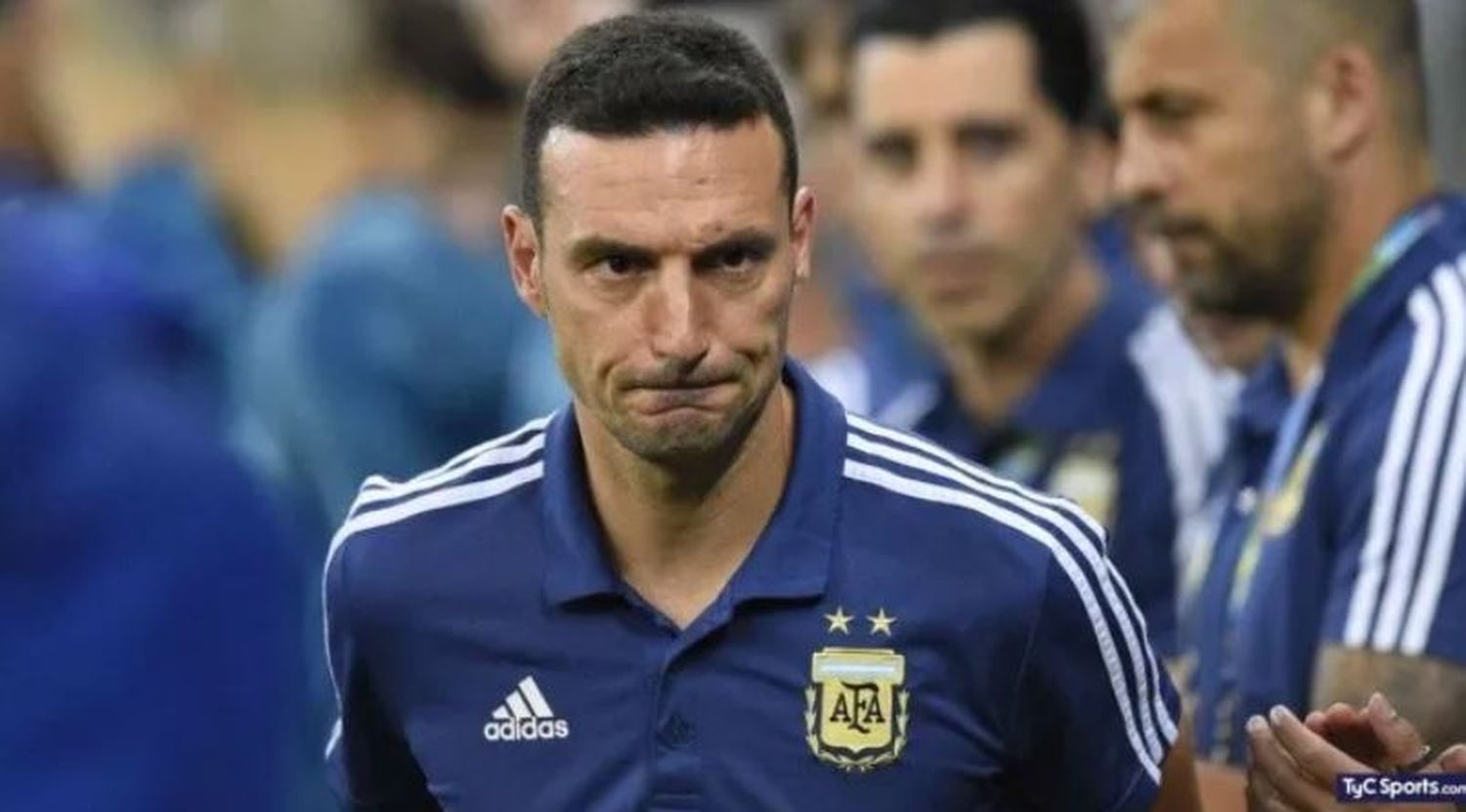 Scaloni analiza opciones para reemplazar al Papu Gómez en el partido de Argentina ante Países Bajos