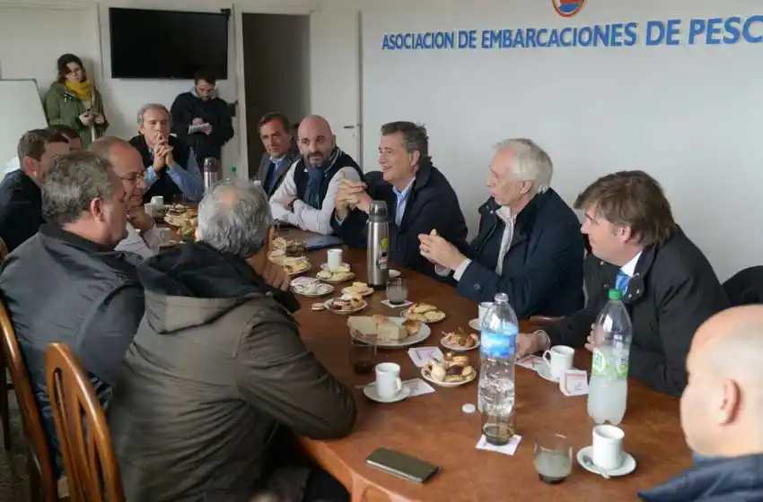 Etchevehere volvió a prometer mejoras para la operatoria de la pesca