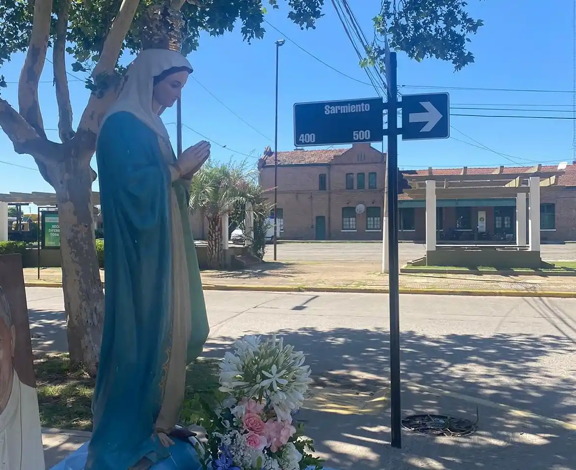 Carpa Misionera en esquina de Juan B. Justo y Sarmiento. Foto: Iglesia Catedral