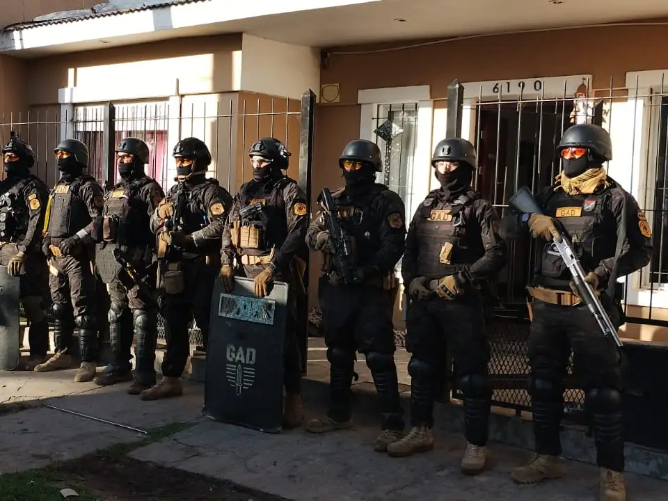 El domingo se realizaron allanamientos en dos domicilios.