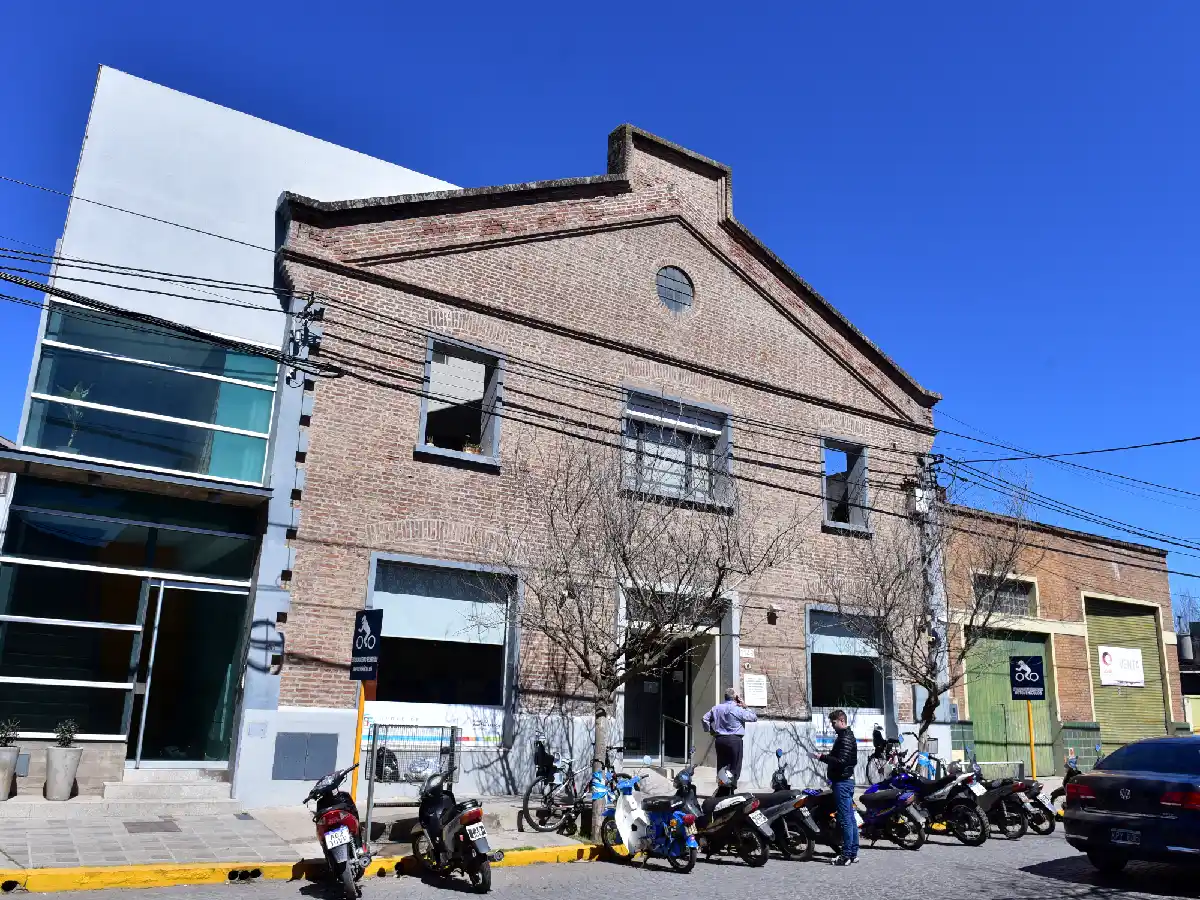 El lunes habrá guardias mínimas en la municipalidad