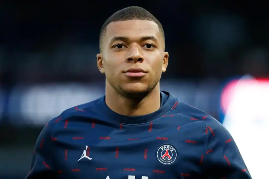 Liverpool quiere romper el mercado con Mbappé: ofreció una fortuna por el francés